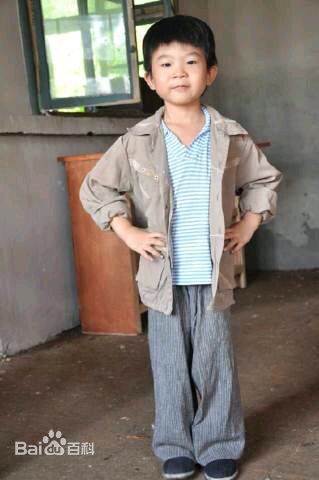 王天泽(Lucas)樱桃红高清剧照