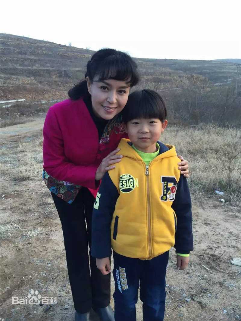 最新王天泽(Lucas)在电视剧《九九》纪念相册中的壁纸