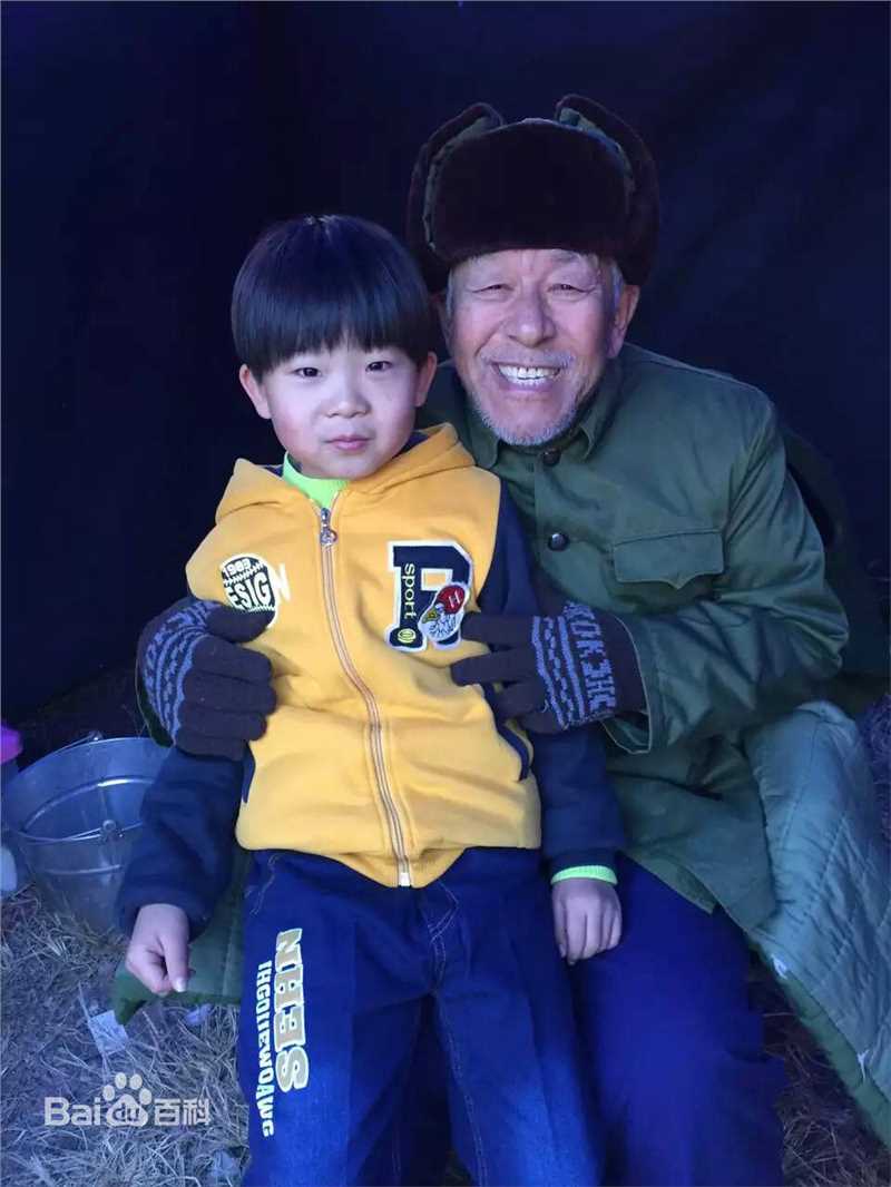 王天泽(Lucas)在《亲娘木兰》饰演小鱼儿中的