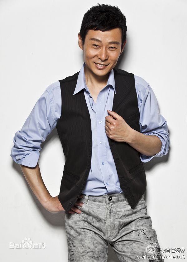 最新霍青性感图片