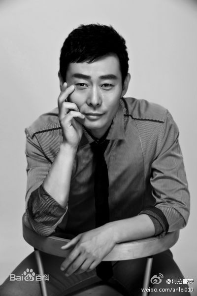 最新霍青性感图片