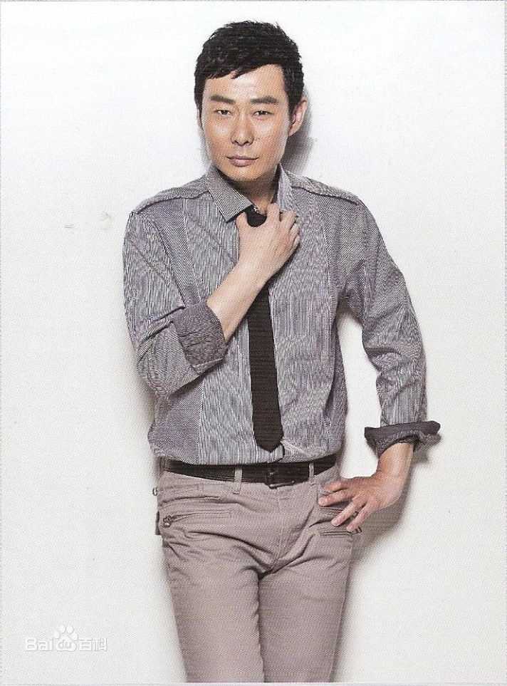 最新霍青性感图片