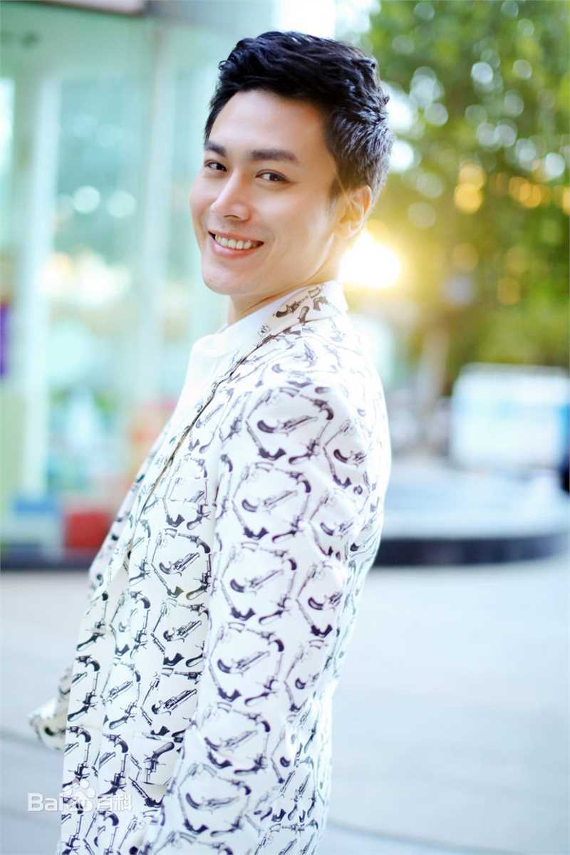 杨紫茳影视演员图片图集