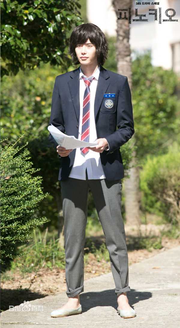 精选李钟硕(Lee Jong Suk)在《匹诺曹》中的图册