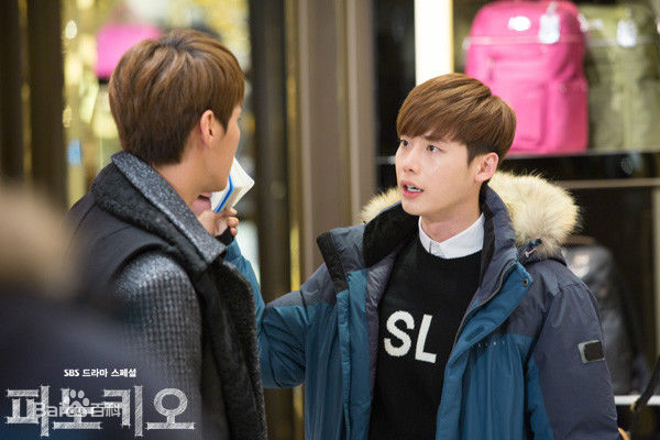 精选李钟硕(Lee Jong Suk)在《匹诺曹》中的图册