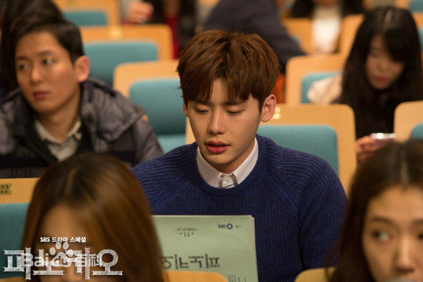 精选李钟硕(Lee Jong Suk)在《匹诺曹》中的图册