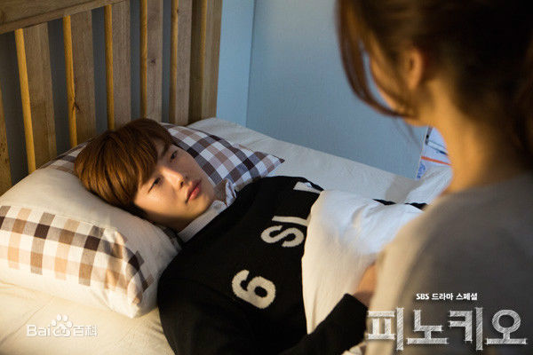 精选李钟硕(Lee Jong Suk)在《匹诺曹》中的图册