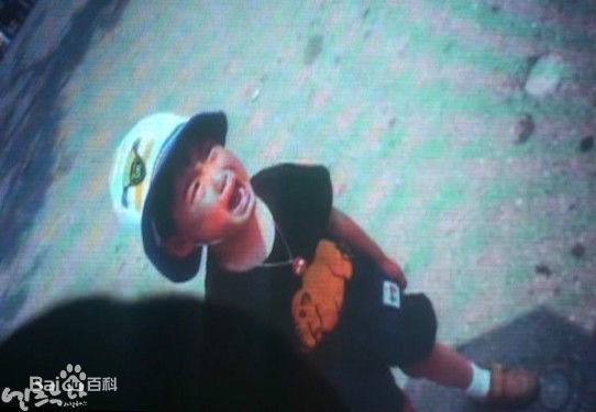 李钟硕(Lee Jong Suk)个人生活照片图片图册