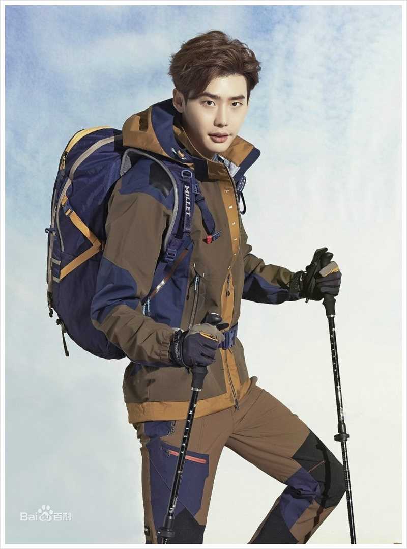 李钟硕(Lee Jong Suk)代言性感图片图集