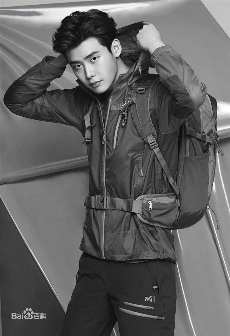 李钟硕(Lee Jong Suk)代言性感图片图集