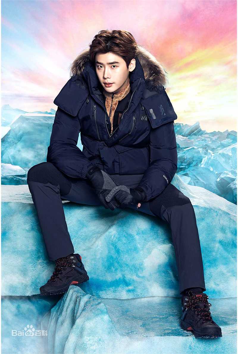 李钟硕(Lee Jong Suk)代言性感图片图集