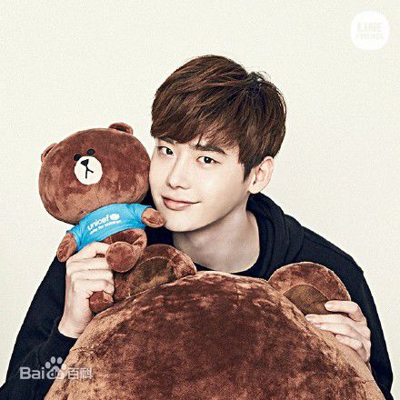 李钟硕(Lee Jong Suk)社会活动图片素颜照壁纸