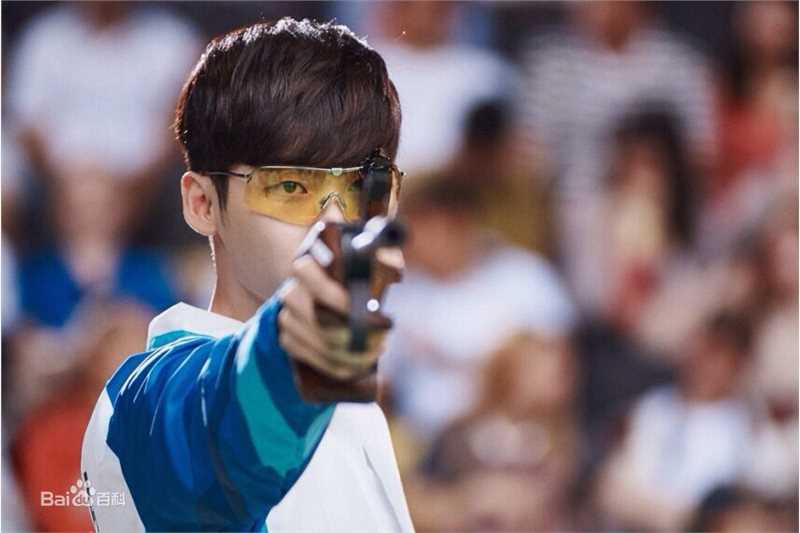 最优质李钟硕(Lee Jong Suk)在《W-两个世界》中的