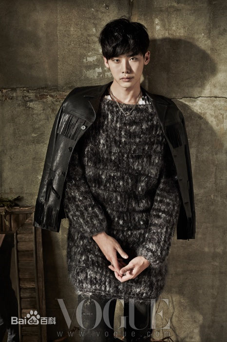 李钟硕(Lee Jong Suk)VOGUE生活照相册