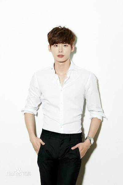 李钟硕(Lee Jong Suk)GQ生活照相册