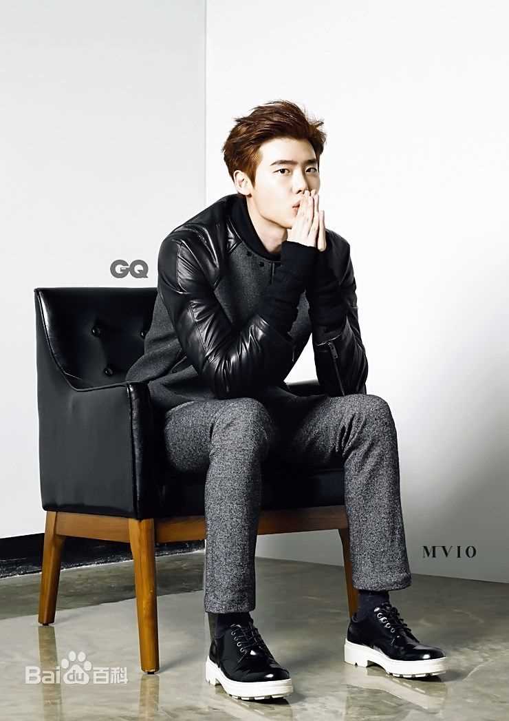 李钟硕(Lee Jong Suk)GQ生活照相册