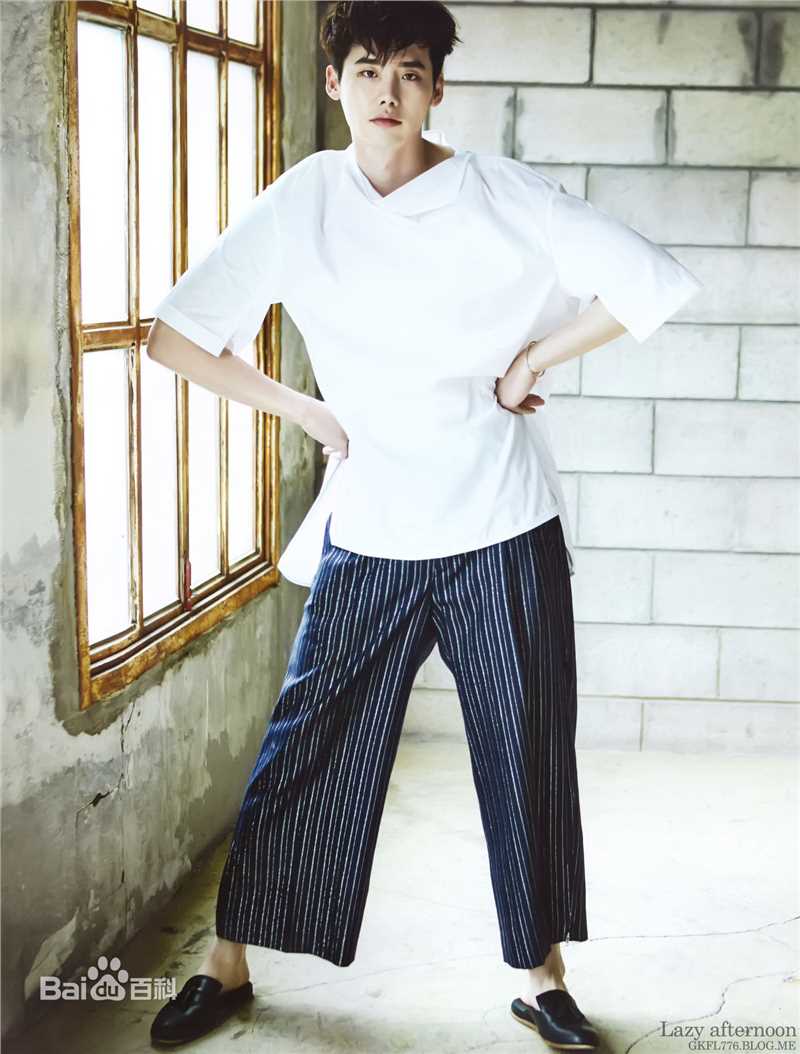 李钟硕(Lee Jong Suk)CECI KOREA壁纸壁纸