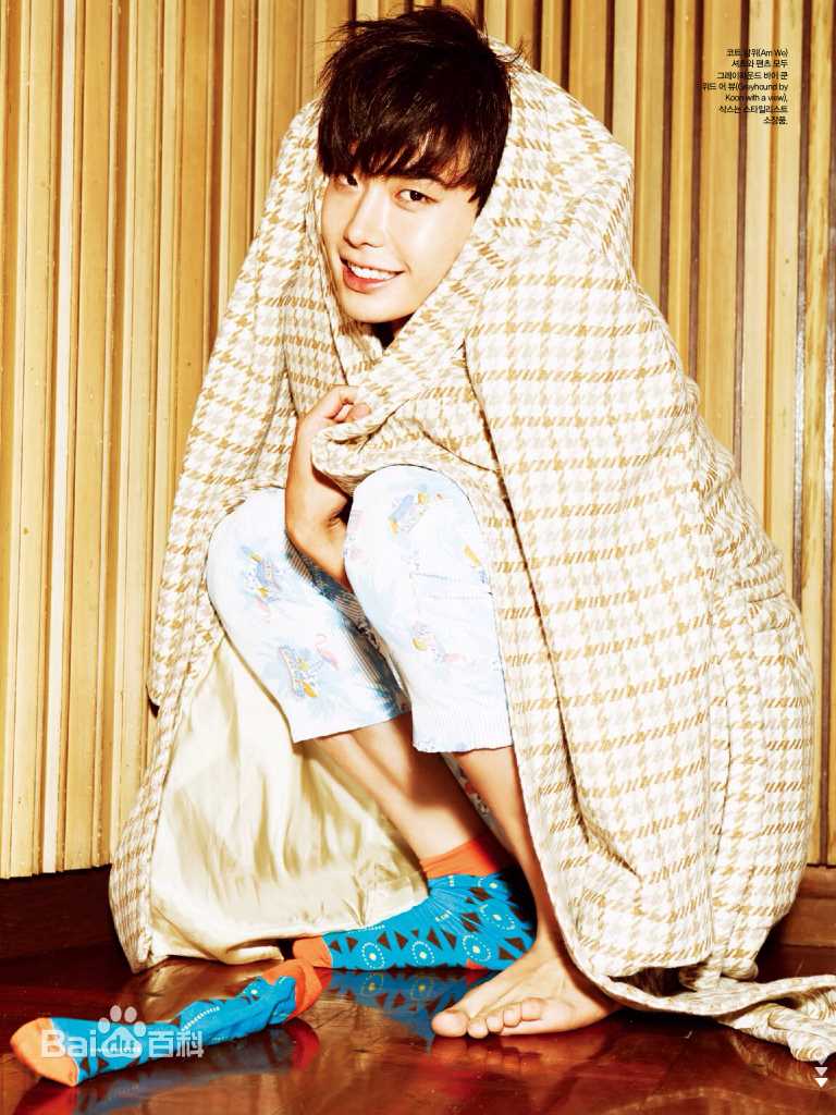 李钟硕(Lee Jong Suk)CECI KOREA壁纸壁纸