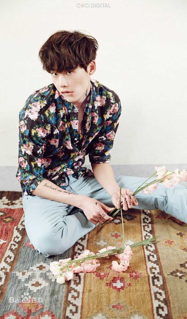 李钟硕(Lee Jong Suk)CECI KOREA壁纸壁纸