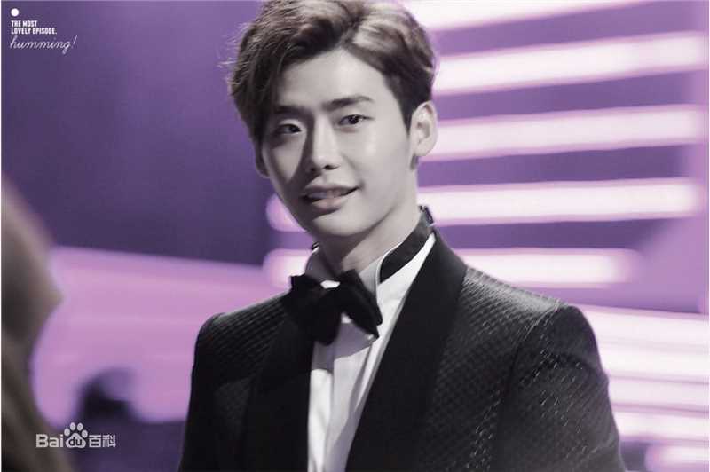 李钟硕(Lee Jong Suk)20131116 APAN  STAR AWARDS出席及获奖图片图集