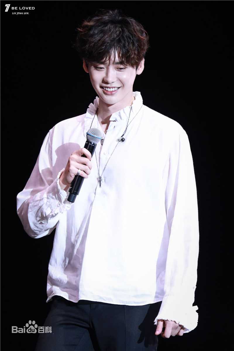 李钟硕(Lee Jong Suk)FAN MEETING图册