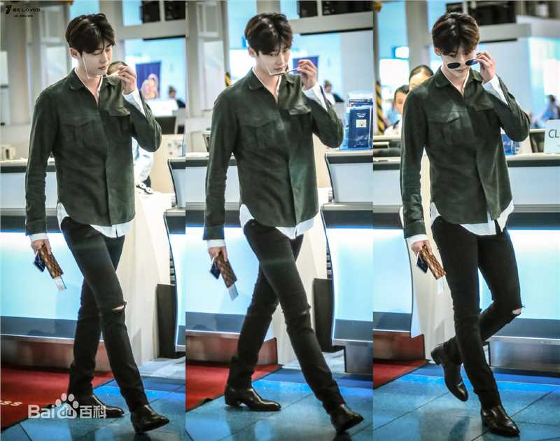 李钟硕(Lee Jong Suk)FAN MEETING图册