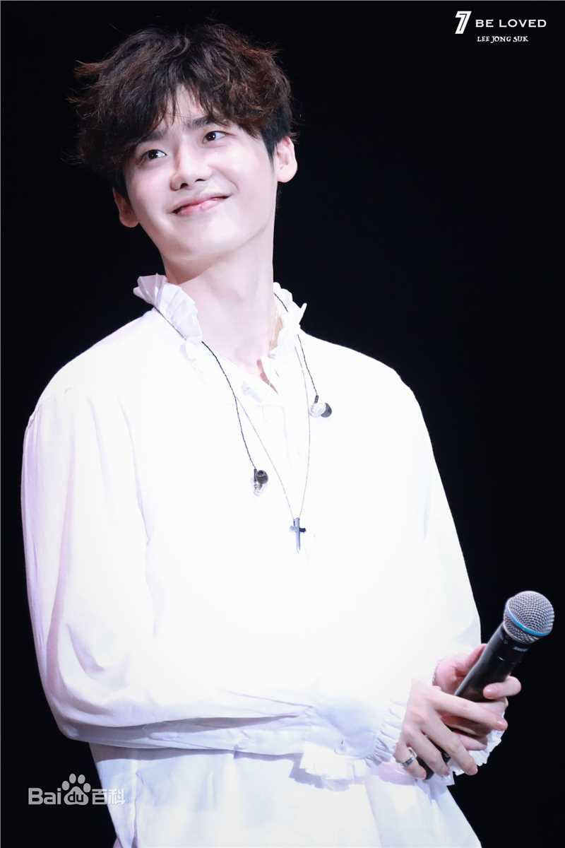 李钟硕(Lee Jong Suk)FAN MEETING图册