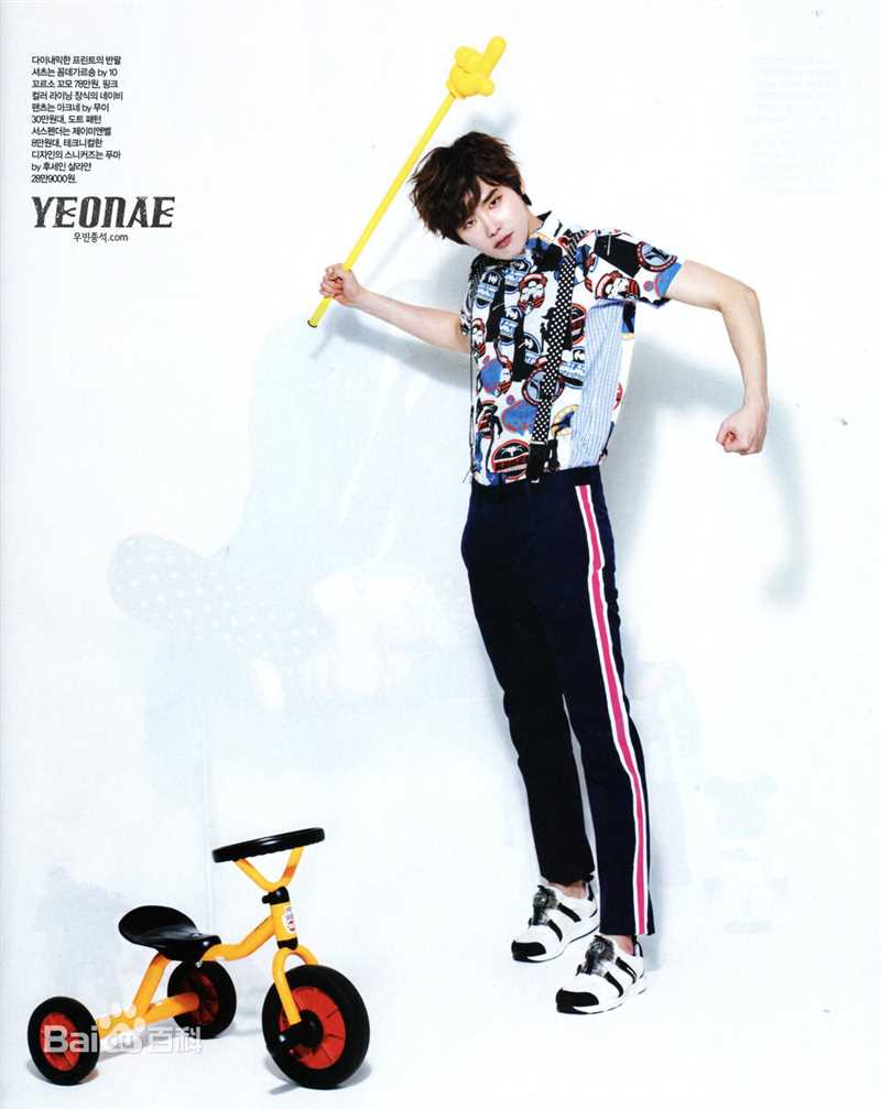 李钟硕(Lee Jong Suk)Singles生活照相册