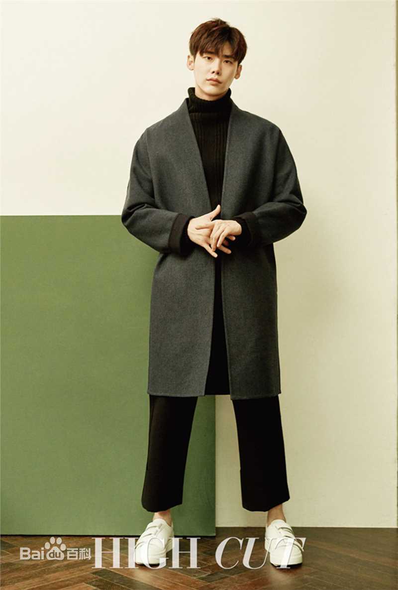 李钟硕(Lee Jong Suk)Highcut素颜照相册