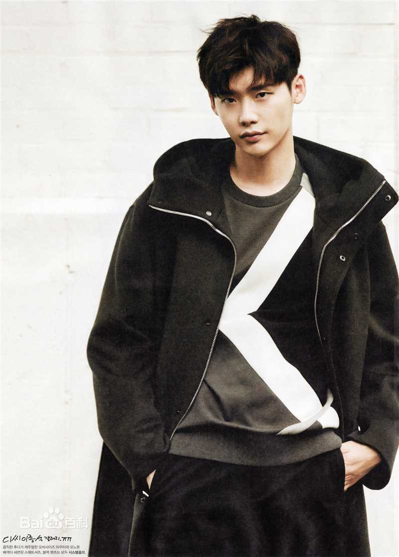 李钟硕(Lee Jong Suk)Highcut素颜照相册