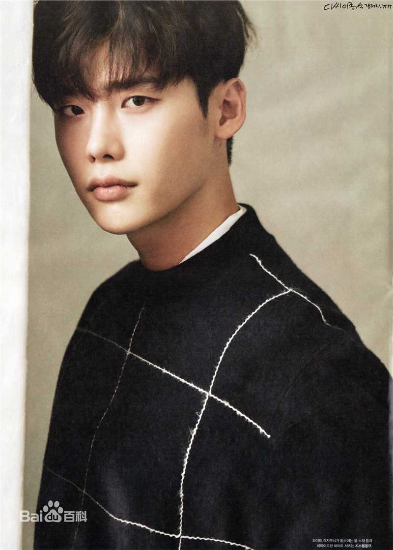 李钟硕(Lee Jong Suk)Highcut素颜照相册