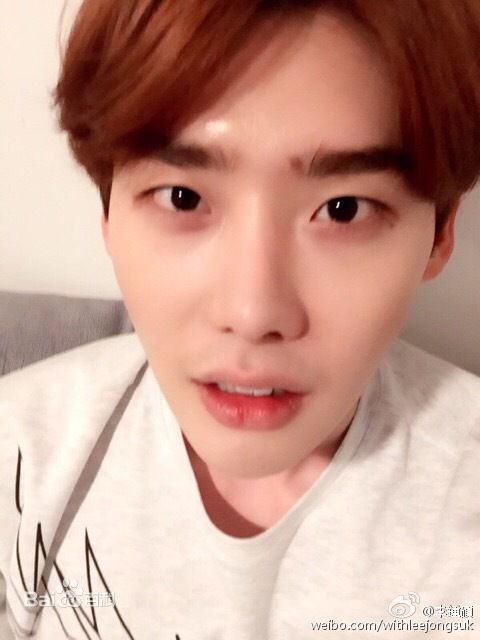 李钟硕(Lee Jong Suk)个人新浪微博图片图册