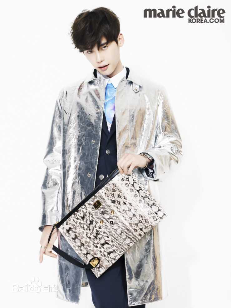 李钟硕(Lee Jong Suk)Marie Claire前后照片