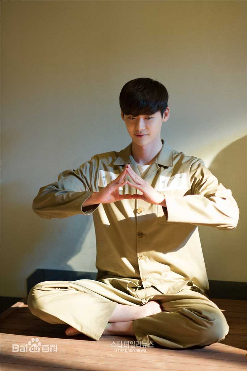 李钟硕(Lee Jong Suk)2016 MBC W-两个世界-饰演姜哲生活照