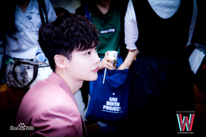 李钟硕(Lee Jong Suk)2016 MBC W-两个世界-饰演姜哲生活照
