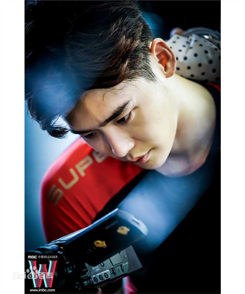 李钟硕(Lee Jong Suk)2016 MBC W-两个世界-饰演姜哲生活照