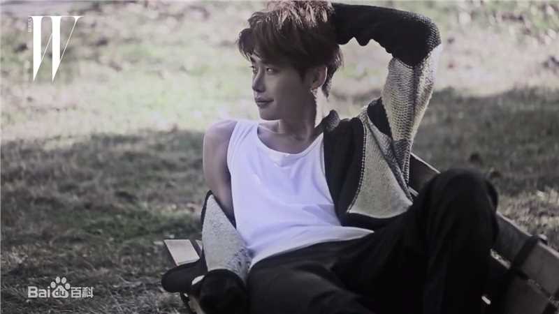 李钟硕(Lee Jong Suk)W Korea图片图集