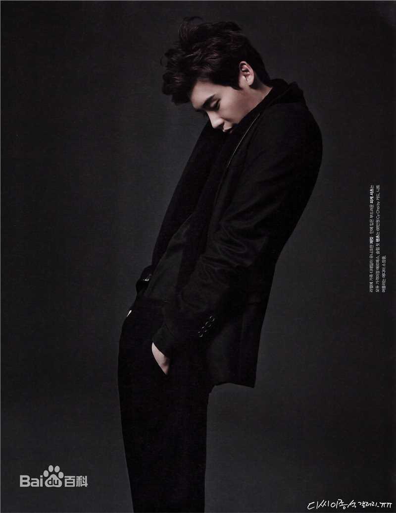 李钟硕(Lee Jong Suk)NYLON壁纸壁纸