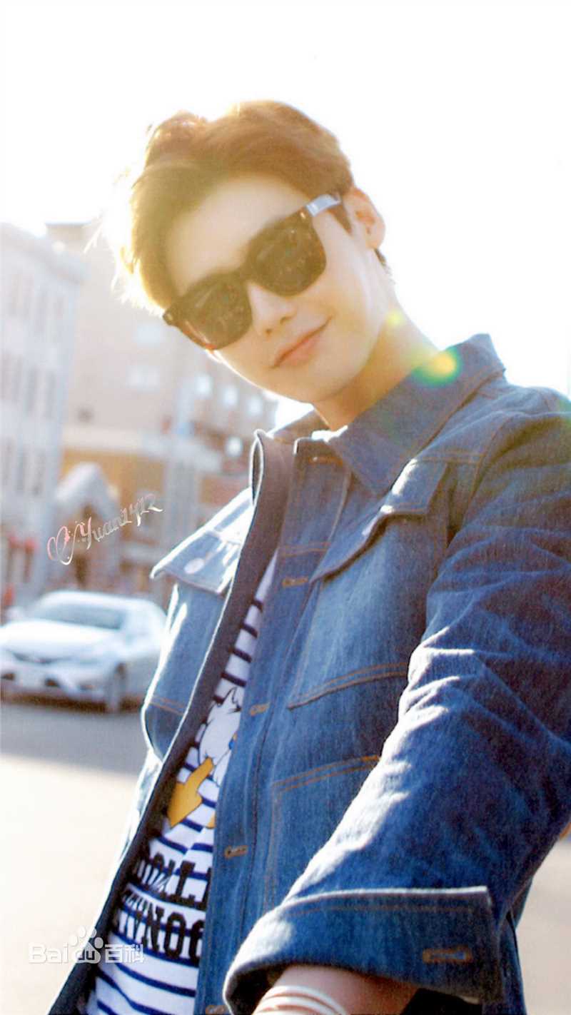 李钟硕(Lee Jong Suk)With me素颜照相册