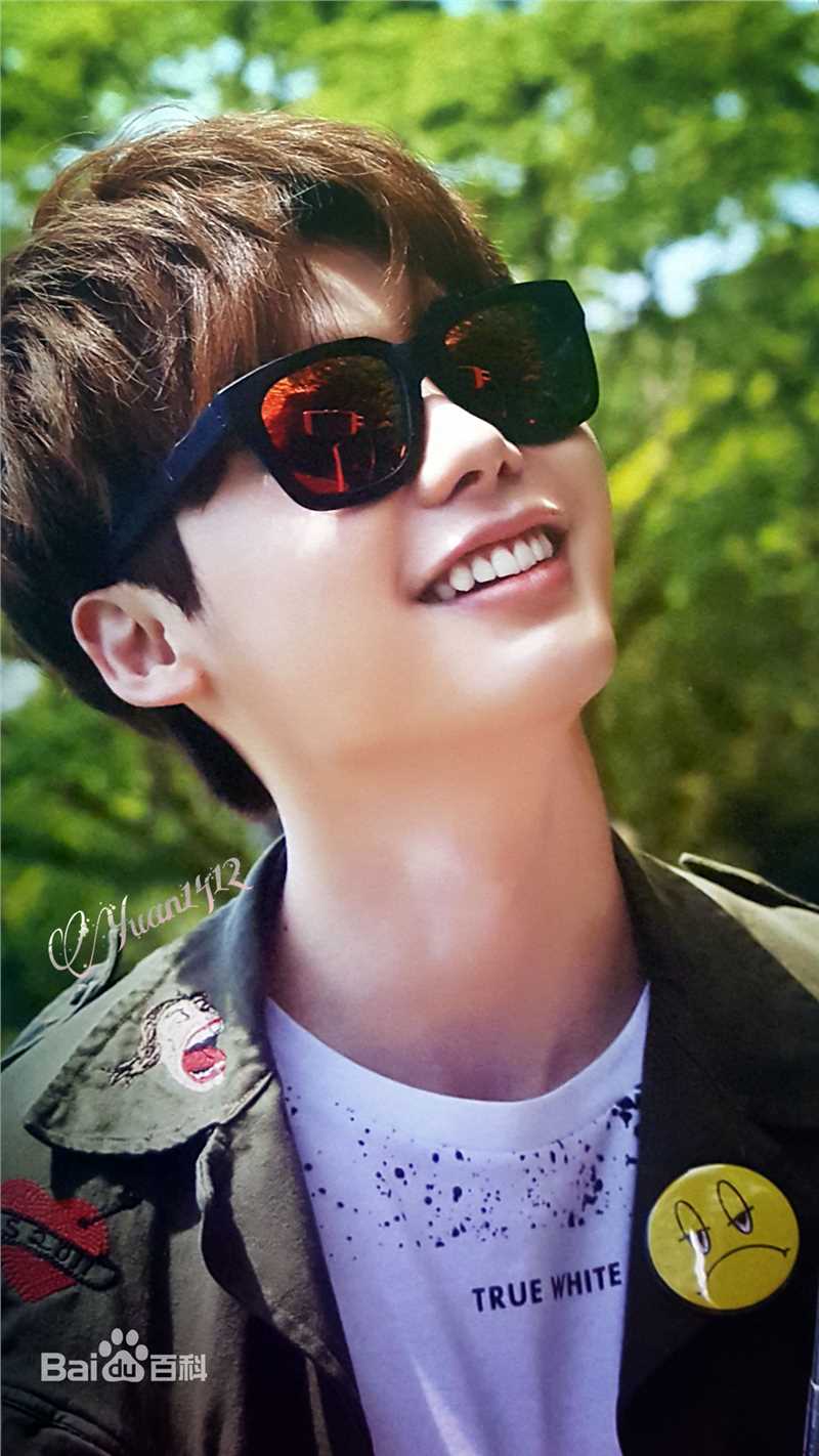 李钟硕(Lee Jong Suk)With me素颜照相册