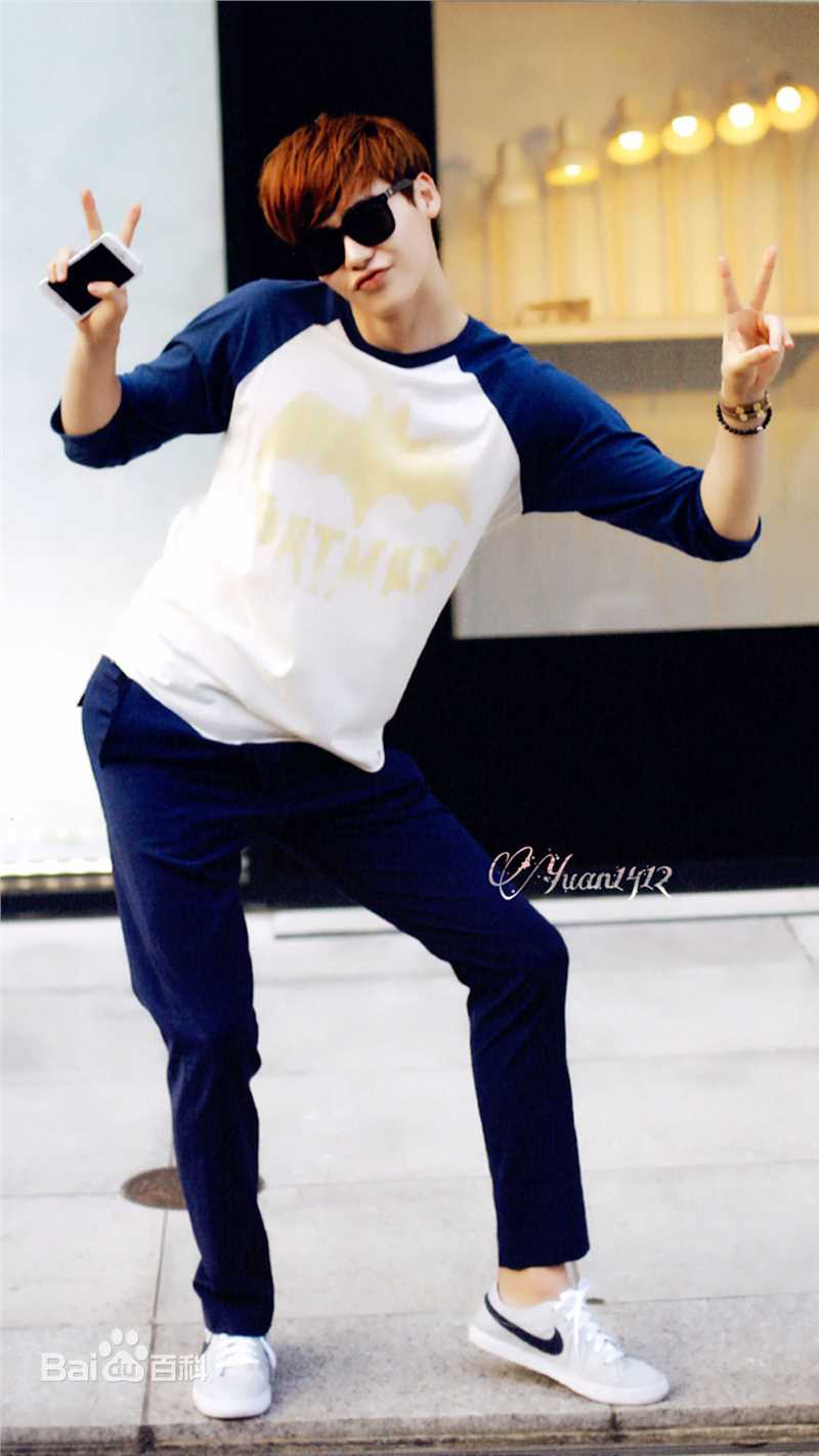 李钟硕(Lee Jong Suk)With me素颜照相册