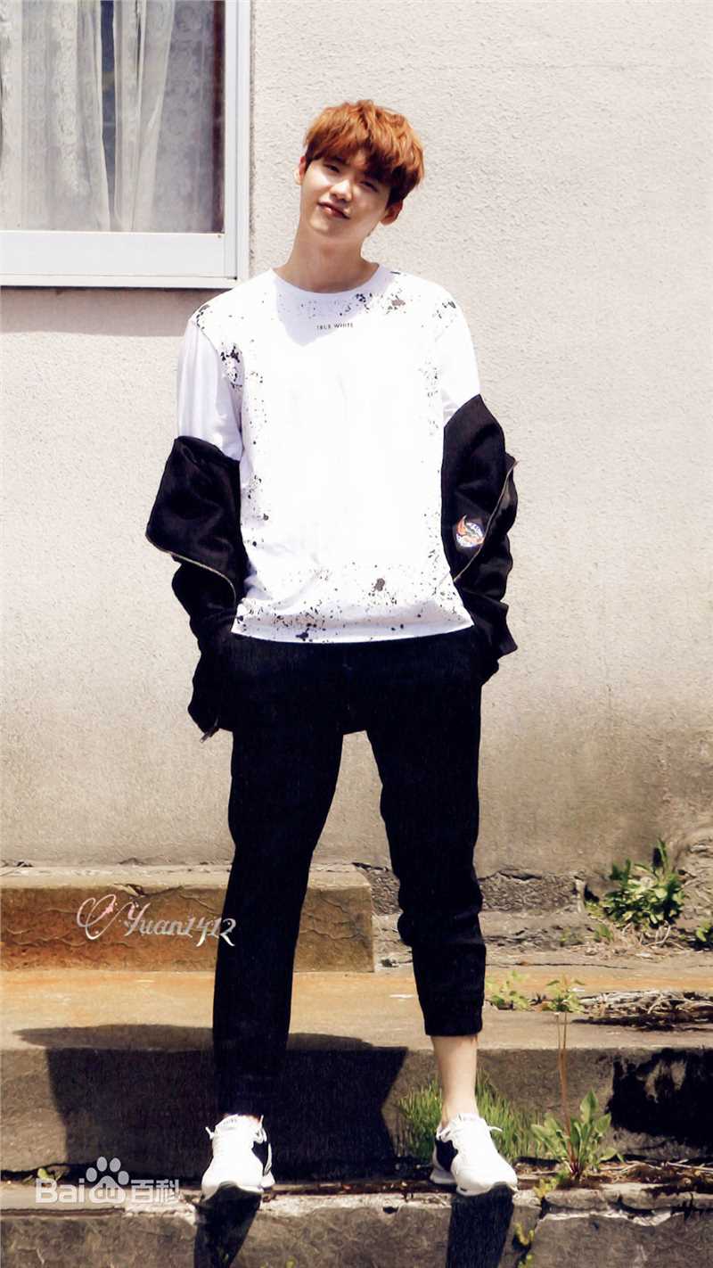 李钟硕(Lee Jong Suk)With me素颜照相册