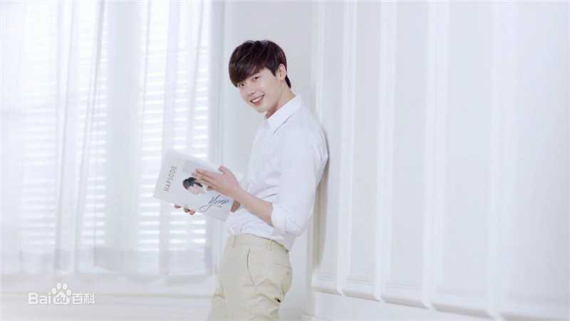 李钟硕(Lee Jong Suk)电脑壁纸图册