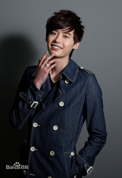 最全李钟硕(Lee Jong Suk)精彩图册