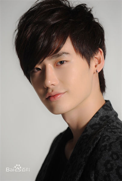 最全李钟硕(Lee Jong Suk)精彩图册