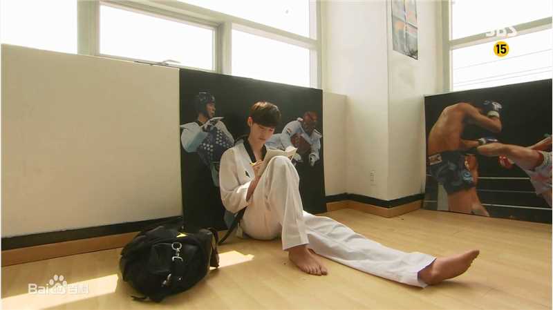 李钟硕(Lee Jong Suk)2013 S听见你的声音-饰演朴修夏前后照片