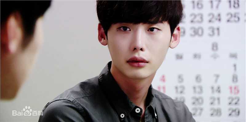 李钟硕(Lee Jong Suk)2013 S听见你的声音-饰演朴修夏前后照片