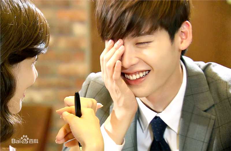 李钟硕(Lee Jong Suk)2013 S听见你的声音-饰演朴修夏前后照片