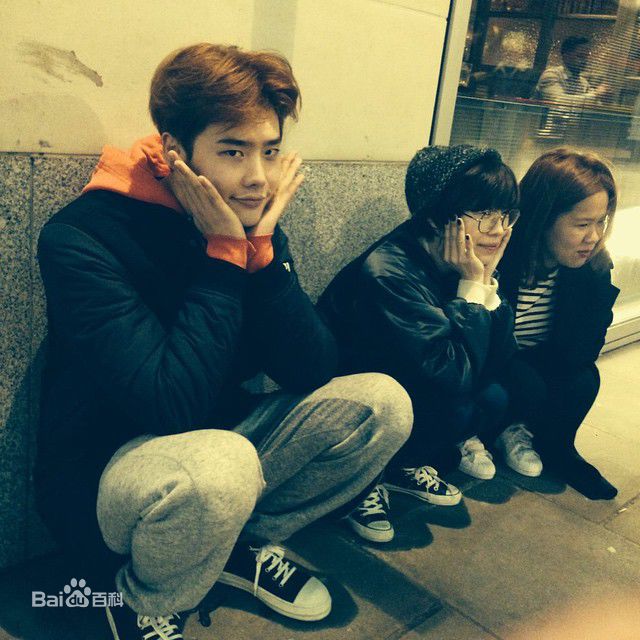 李钟硕(Lee Jong Suk)个人INSTAGRAM图片壁纸壁纸