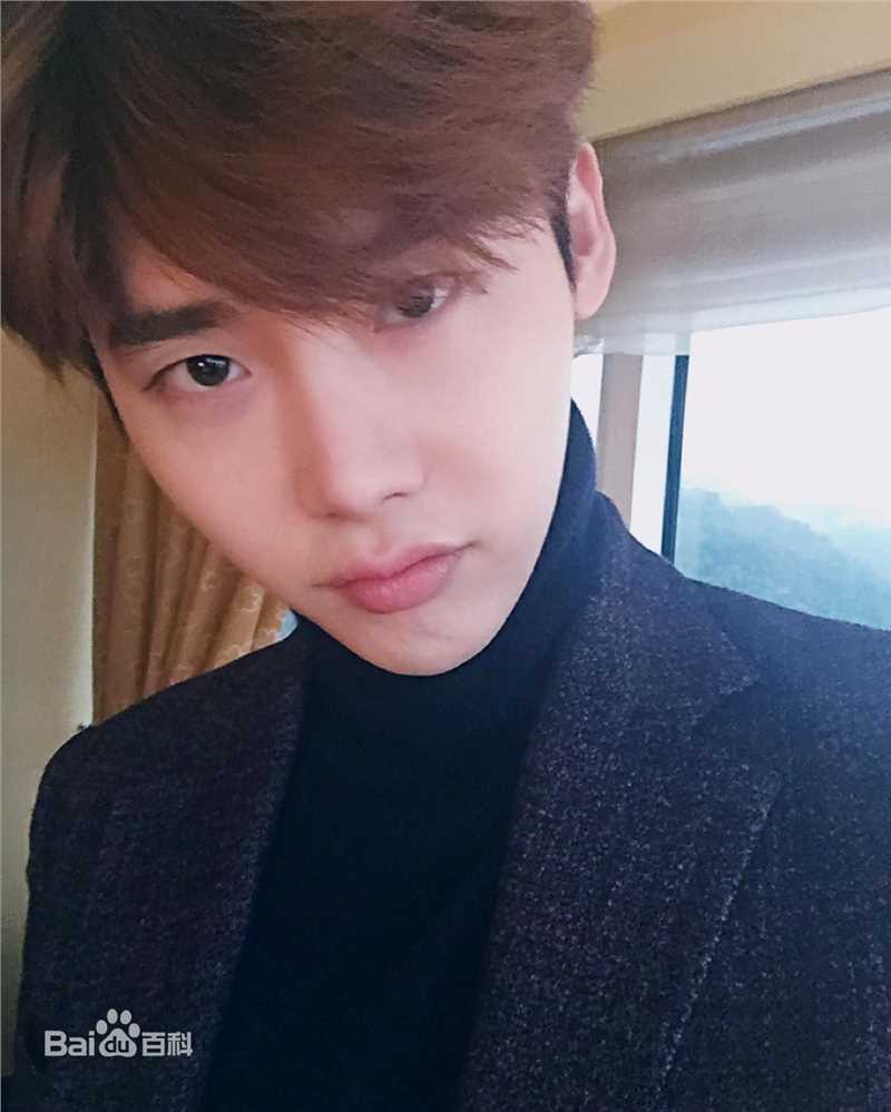 李钟硕(Lee Jong Suk)个人INSTAGRAM图片壁纸壁纸